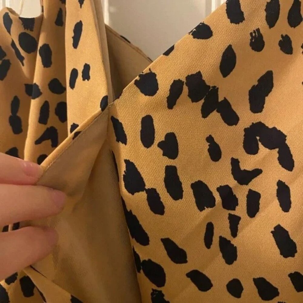 FLASH SALE! 🐆 Cheetah Print Jumpsuit! - Picture 6 of 11